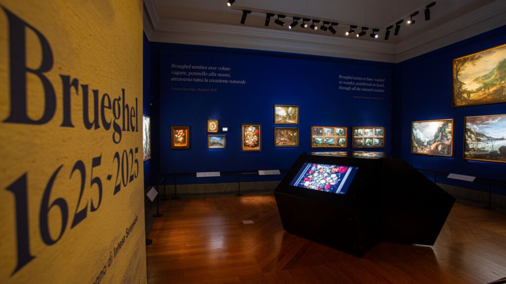 A NEW LAYOUT FOR THE FLEMISH MASTERS ROOM
